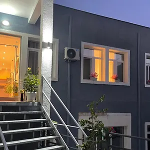 Deni's Hotel Sarandë