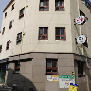Affittacamere Joy, Seul